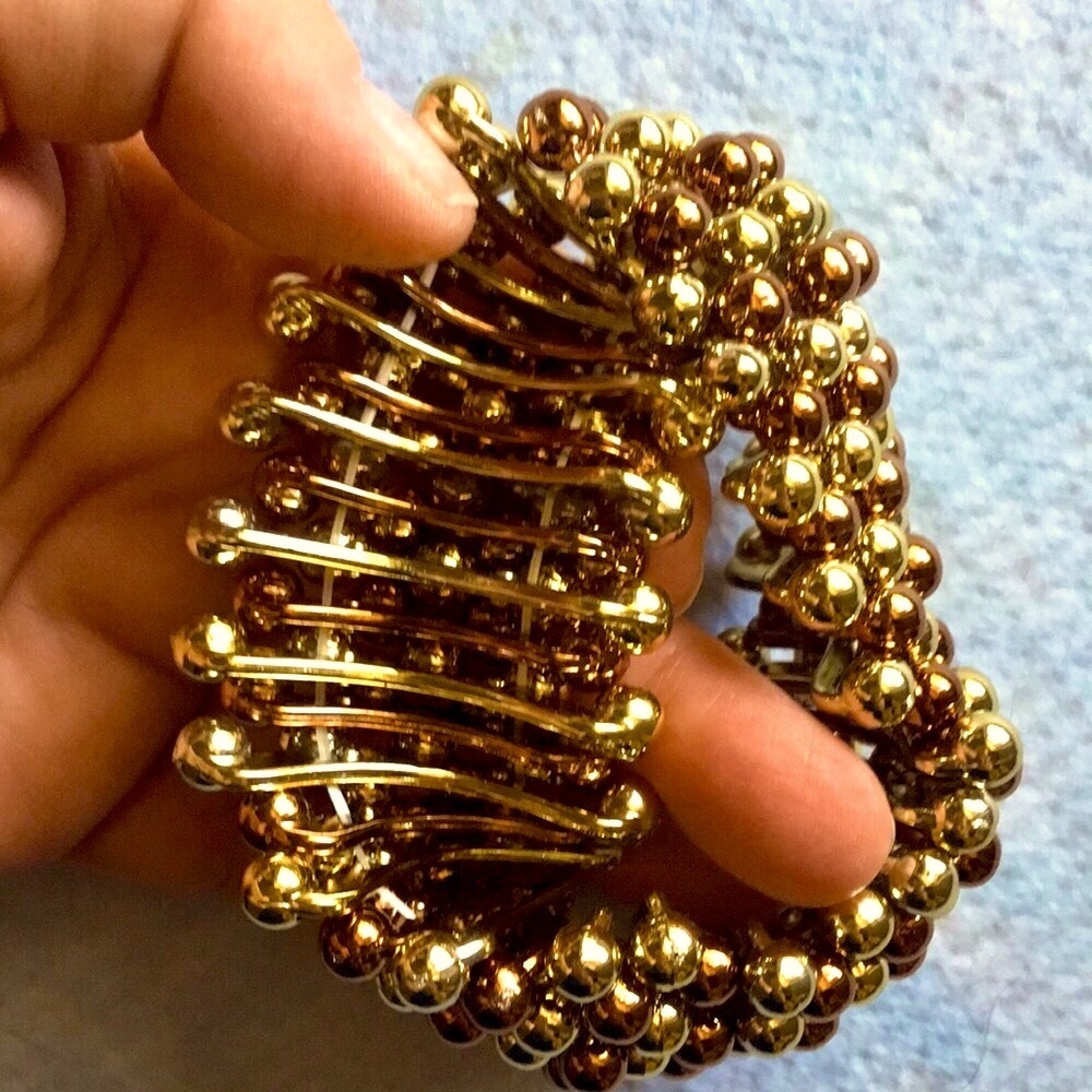 GOLD/COPPER BEADED BRACELET - Picture 6 of 9